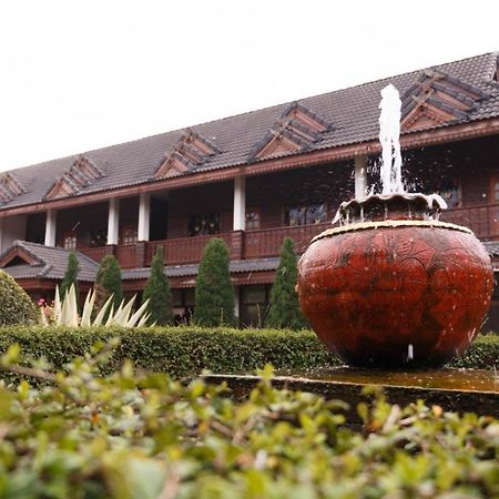 Chiangsan Goldenland Resort Chiang Saen Exteriör bild