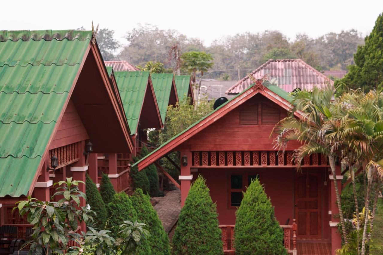 Chiangsan Goldenland Resort Chiang Saen Exteriör bild