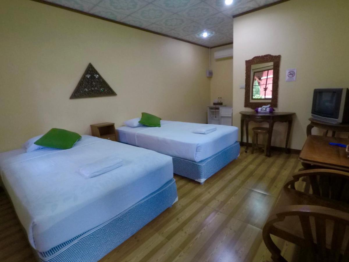 Chiangsan Goldenland Resort Chiang Saen Exteriör bild