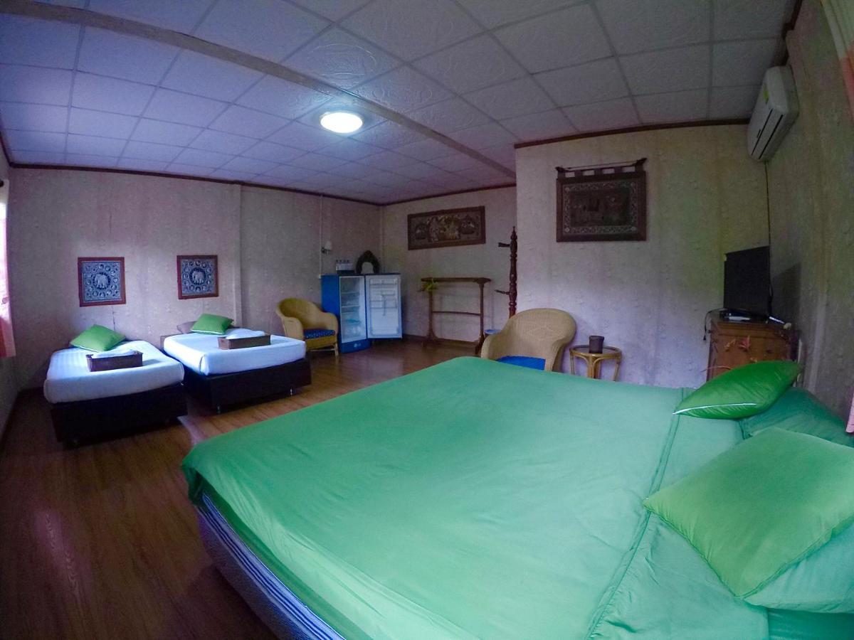 Chiangsan Goldenland Resort Chiang Saen Exteriör bild