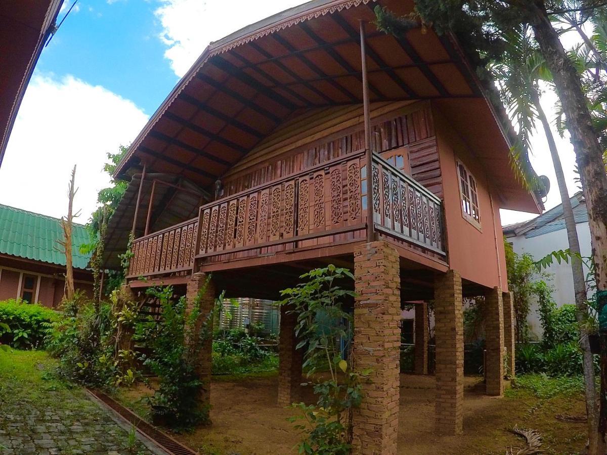 Chiangsan Goldenland Resort Chiang Saen Exteriör bild