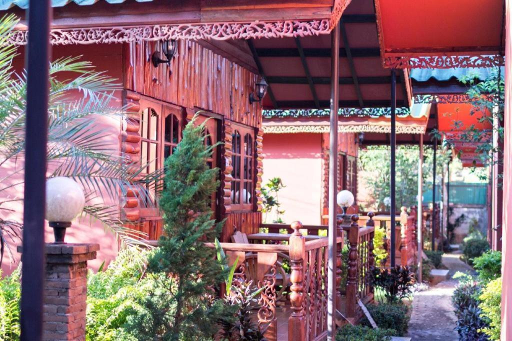 Chiangsan Goldenland Resort Chiang Saen Exteriör bild