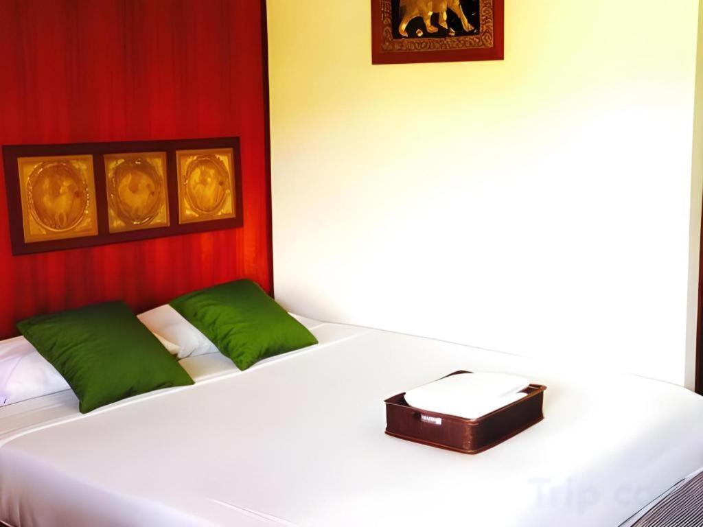 Chiangsan Goldenland Resort Chiang Saen Exteriör bild