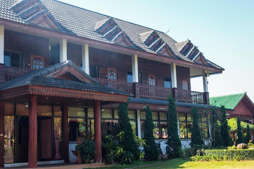 Chiangsan Goldenland Resort Chiang Saen Exteriör bild