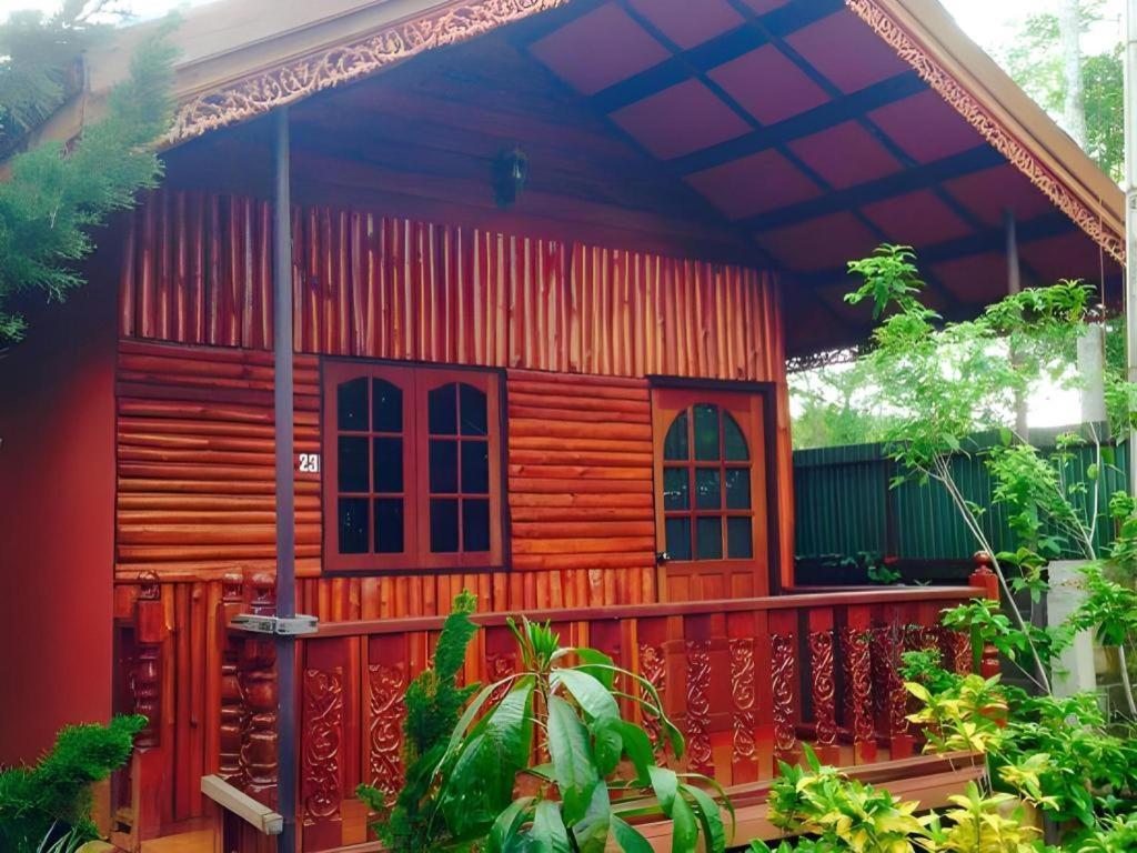 Chiangsan Goldenland Resort Chiang Saen Exteriör bild