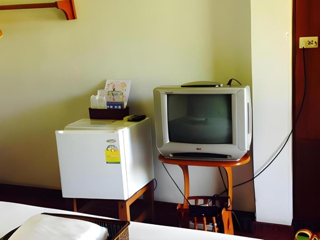 Chiangsan Goldenland Resort Chiang Saen Exteriör bild