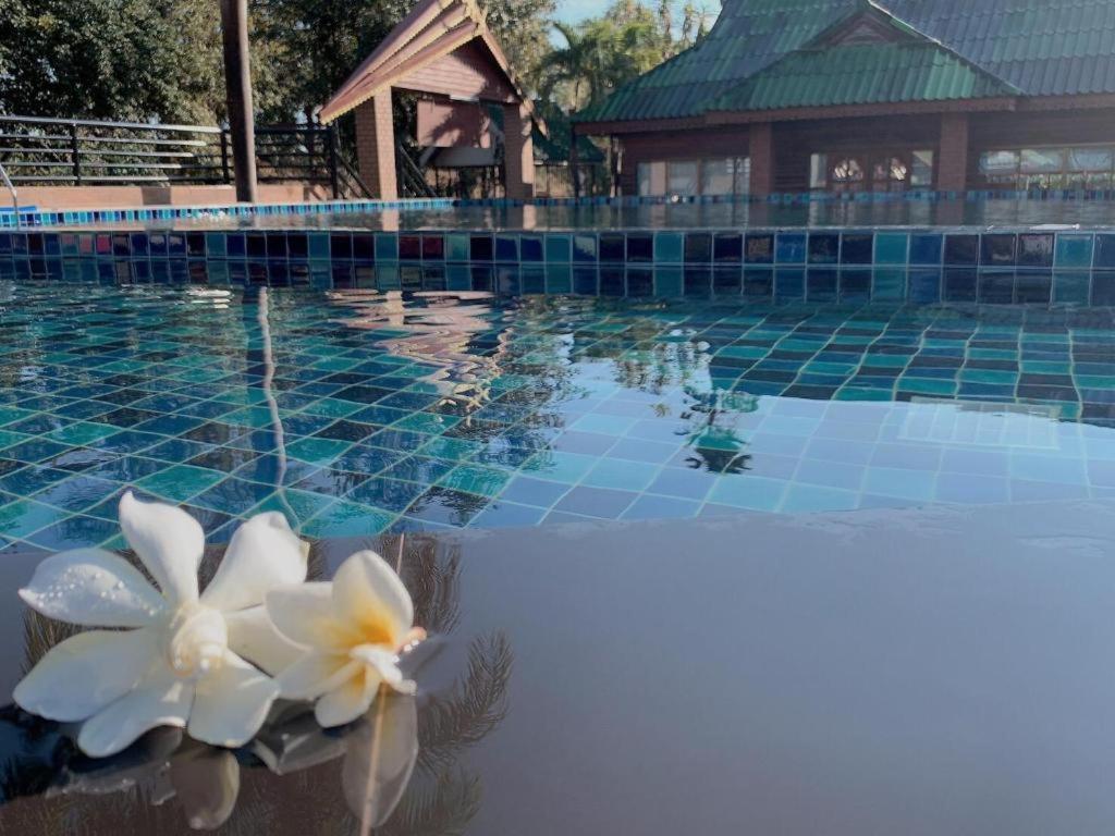 Chiangsan Goldenland Resort Chiang Saen Exteriör bild
