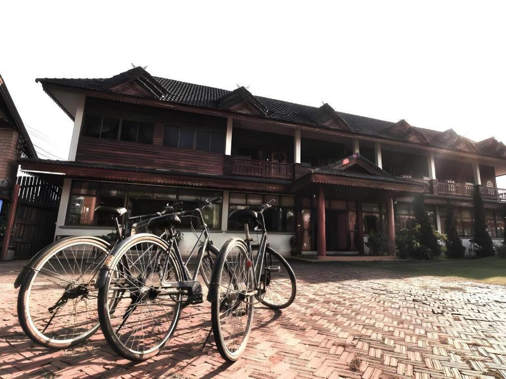 Chiangsan Goldenland Resort Chiang Saen Exteriör bild