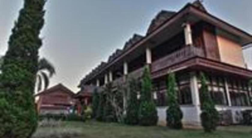 Chiangsan Goldenland Resort Chiang Saen Exteriör bild